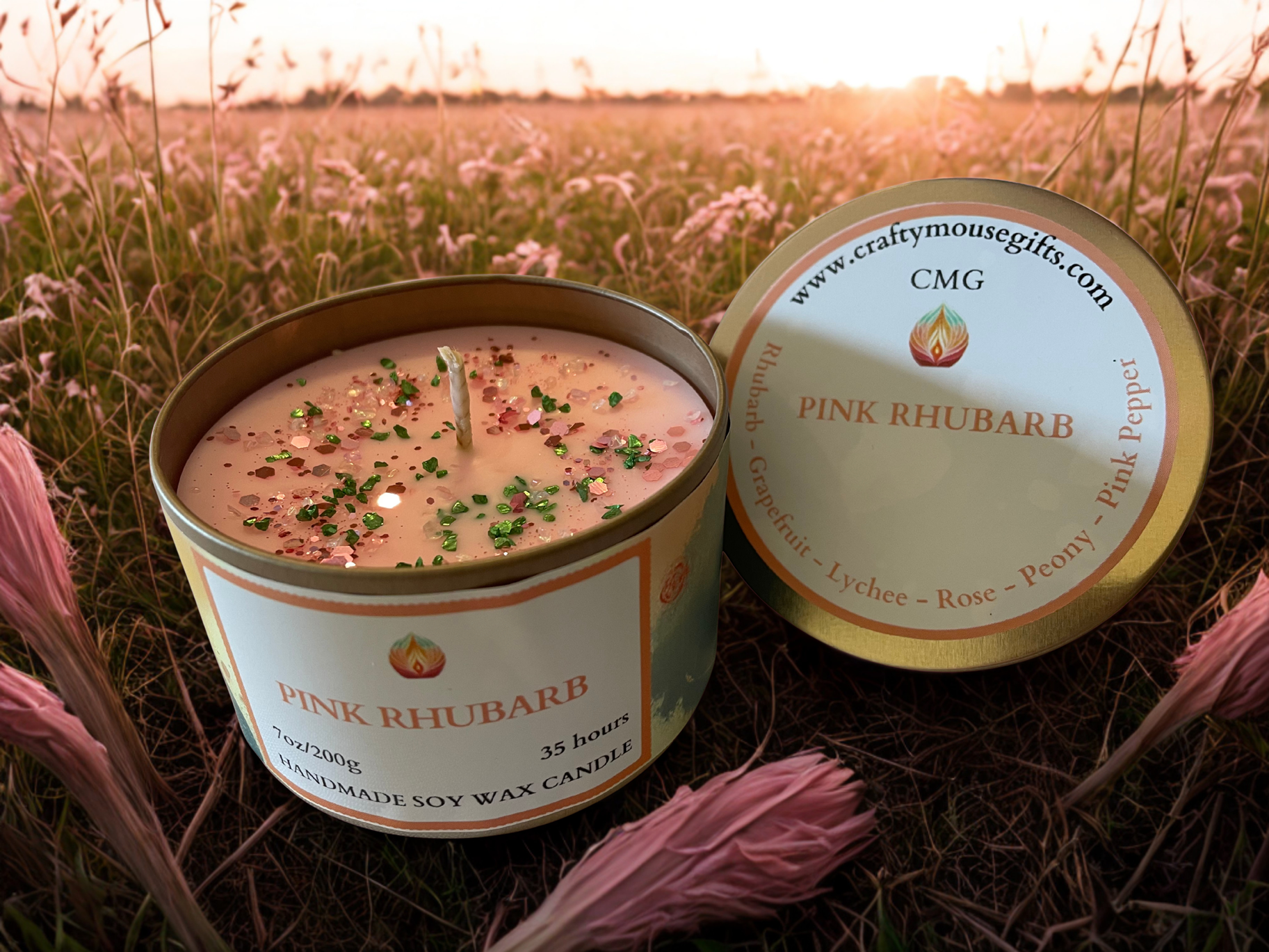 Pink Rhubarb handmade soy wax candle — fruity floral fragrance