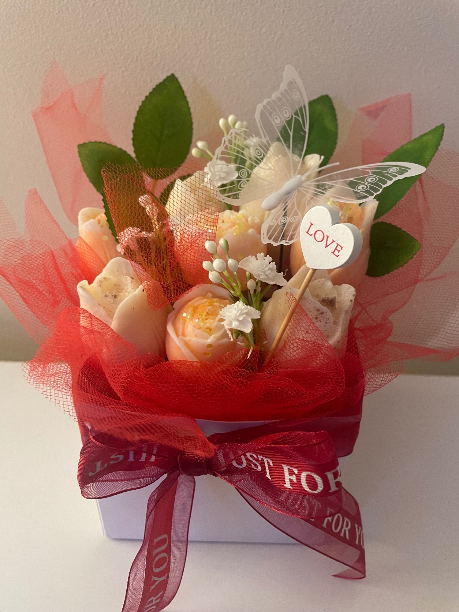 Rose floral wax melt bouquet handmade Scottish Borders — luxury home fragrance gift